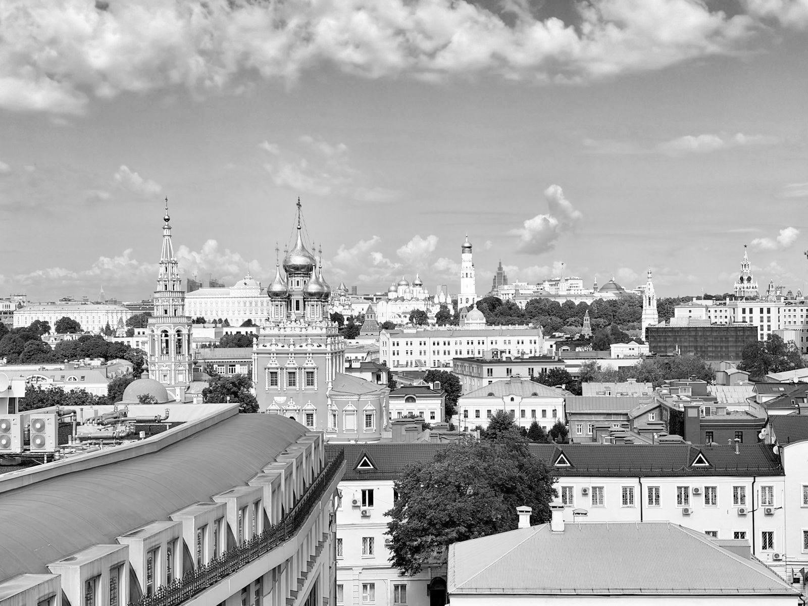 панорама центра москвы с видом на кремль