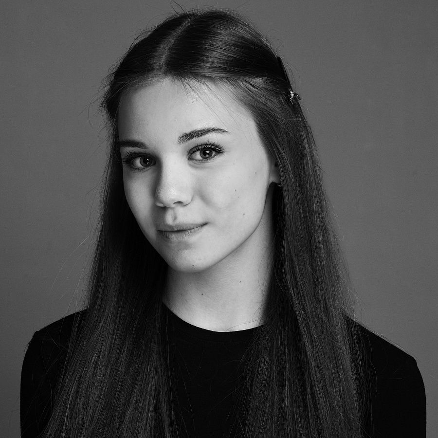  Ларина Мария